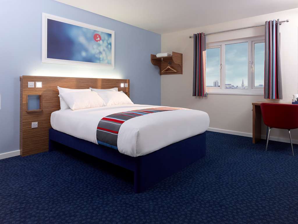 Travelodge Edinburgh Dreghorn Habitación foto